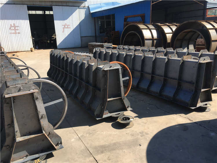 水泥隔離墩鋼模具 水泥隔離墩鋼模具